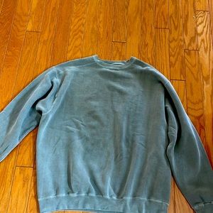 Crew neck sweat shirt